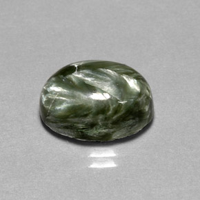 Serafinita Verde natural de 6.73 ct, Corte Óvalo, Opaco