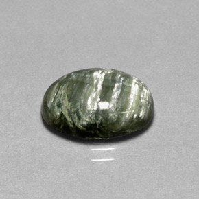 Serafinita verde natural de 4,23 ct, corte óvalo, opaco
