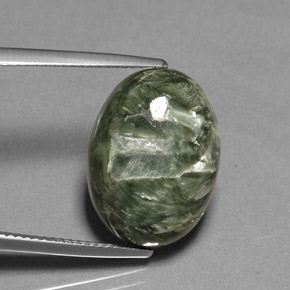 Serafinita Verde natural de 10.40 ct, Corte Óvalo, Opaco