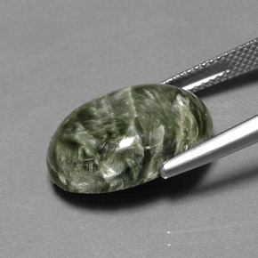 Serafinita Verde natural de 10.40 ct, Corte Óvalo, Opaco