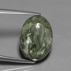 Serafinita verde natural de 10,69 ct, corte óvalo, opaco