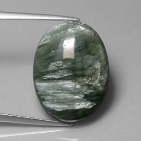 Serafinita verde natural de 11,82 ct, corte óvalo, opaco