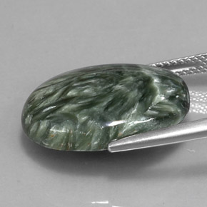 Serafinita verde natural de 11,98 ct, corte óvalo, opaco