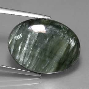Serafinita verde natural de 11,23 ct, corte óvalo, opaco