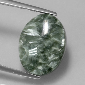 Serafinita verde natural de 8,92 ct, corte óvalo, opaco