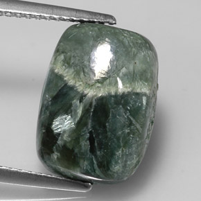 Serafinita verde natural de 5,49 ct, corte cojín, opaco