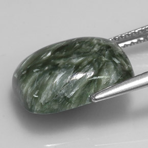 Serafinita verde natural de 5,71 ct, corte cojín, opaco