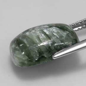 Serafinita verde natural de 6,14 ct, corte cojín, opaco