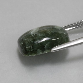 Serafinita verde natural de 5,80 ct, corte cojín, opaco