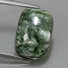 Serafinita verde natural de 5,70 ct, corte cojín, opaco