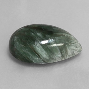 Serafinita verde natural de 7,49 ct, en forma de pera, opaco