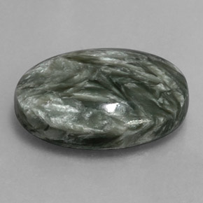 Serafinita verde natural de 9,46 ct, corte óvalo, opaco