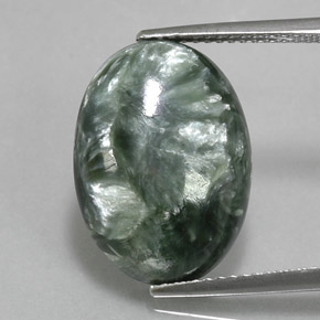 Serafinita verde natural de 8,27 ct, corte óvalo, opaco