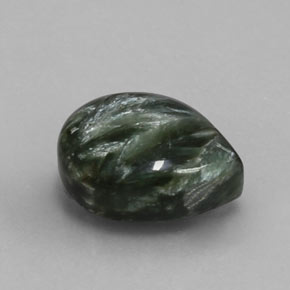 Serafinita verde natural de 5,89 ct, en forma de pera, opaco