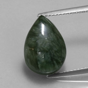 Serafinita verde natural de 6,06 ct, en forma de pera, opaco