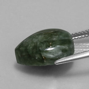 Serafinita verde natural de 6,06 ct, en forma de pera, opaco