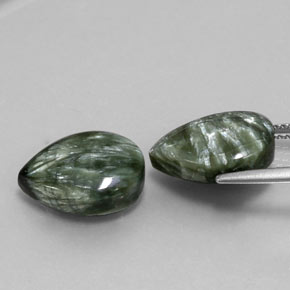 Gemas de serafinita verde natural de 9,45 ct, en forma de pera, opaco