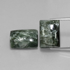 Gemas de serafinita verde natural de 17,39 ct, baguette, opaco