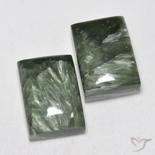 Gemas de Serafinita Verde medio natural de 17.19 ct, Corte Baguette, Opaco