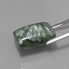 Serafinita verde natural de 8,45 ct, baguette, opaco