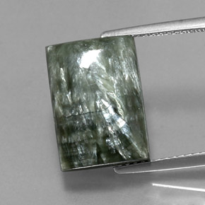 Serafinita verde natural de 9,33 ct, baguette, opaco