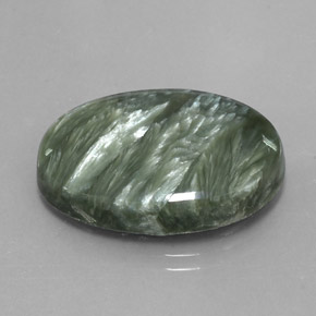 Serafinita verde natural de 20,25 ct, corte óvalo, opaco