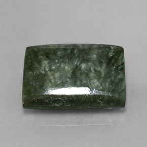 Serafinita verde natural de 9,39 ct, baguette, opaco