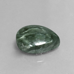 Serafinita verde natural de 5,31 ct, en forma de pera, opaco