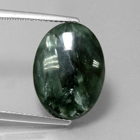 Serafinita verde natural de 8,76 ct, corte óvalo, opaco