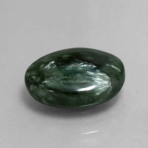Serafinita verde natural de 8,76 ct, corte óvalo, opaco