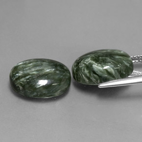 Gemas de Serafinita Verde natural de  ct, Corte Óvalo, Opaco
