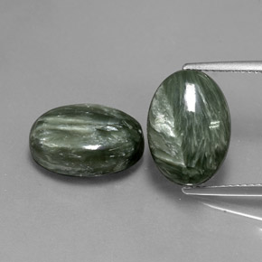 Gemas de serafinita verde natural de 12,72 ct, corte óvalo, opaco