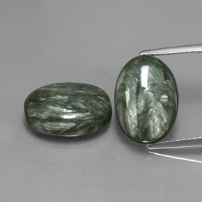 Gemas de serafinita verde natural de 11,70 ct, corte óvalo, opaco
