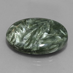 Serafinita verde natural de 20,23 ct, corte óvalo, opaco