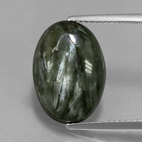 Serafinita verde natural de 5,60 ct, corte óvalo, opaco