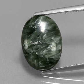 Serafinita verde natural de 5,06 ct, corte óvalo, opaco