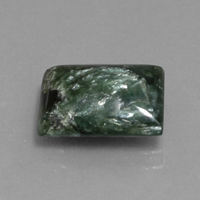 Serafinita verde natural de 3,31 ct, baguette, opaco