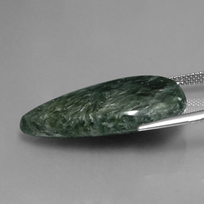 Serafinita verde natural de 19,58 ct, en forma de pera, opaco