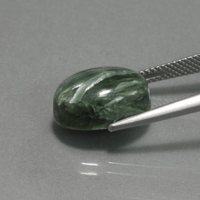 Serafinita Verde natural de 6.90 ct, Corte Óvalo, Opaco