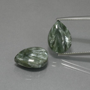 Gemas de serafinita verde natural de 10,72 ct, en forma de pera, opaco