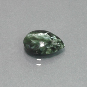 Serafinita Verde natural de 2.82 ct, En forma de pera, Opaco