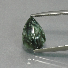 Serafinita verde natural de 3,20 ct, en forma de pera, opaco