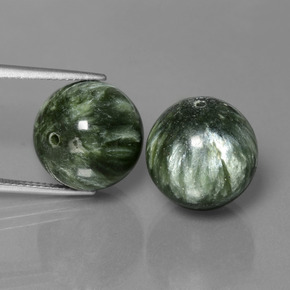 Gemas de serafinita verde natural de  ct, esfera / bola, opaco