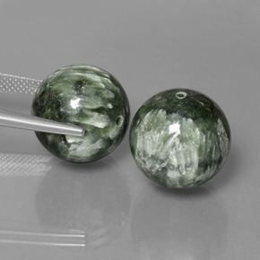 Gemas de serafinita verde natural de 39,38 ct, esfera / bola, opaco