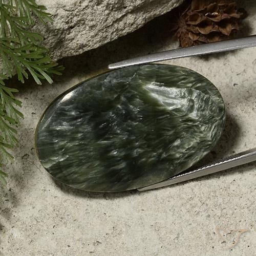 Serafinita verde natural de 39,09 ct, corte óvalo, opaco
