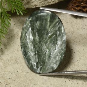 Serafinita verde natural de 29,53 ct, corte óvalo, opaco