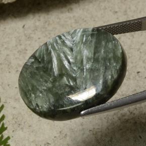 Serafinita verde natural de 21,55 ct, corte óvalo, opaco