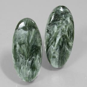 Gemas de Serafinita Verde natural de 20.79 ct, Corte Óvalo, Opaco