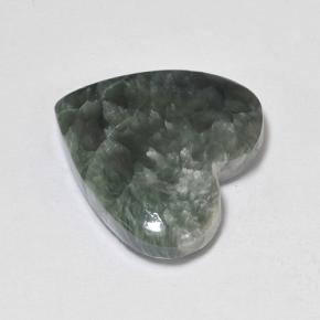 Serafinita Verde terroso natural de 8.94 ct, Forma de corazón, Opaco