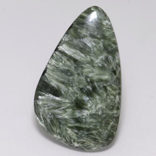 Serafinita verde natural de 17,23 ct, forma elegante, opaco